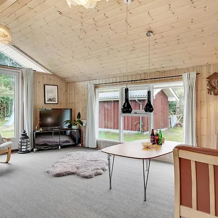 Lokken With Fireplace Ii 度假居 洛肯